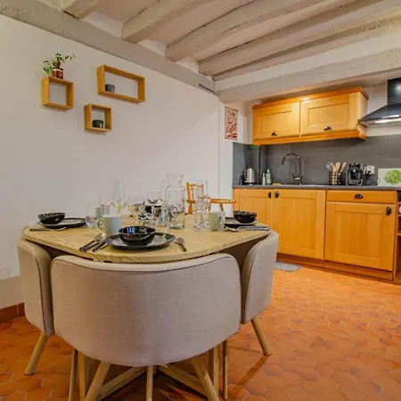 L'agapanthe Tatil Evi Bar-sur-Aube