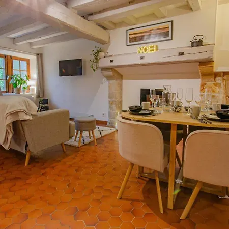 L'agapanthe Tatil Evi Bar-sur-Aube